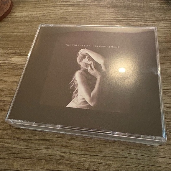 Taylor Swift The Tortured Poets Department Collectors Edition Deluxe CD Full Set - Picture 3 of 6